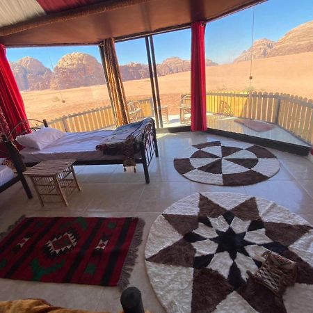 Bedouin Holidays Camp And Jeep Tours Hotel Wadi Rum Bagian luar foto