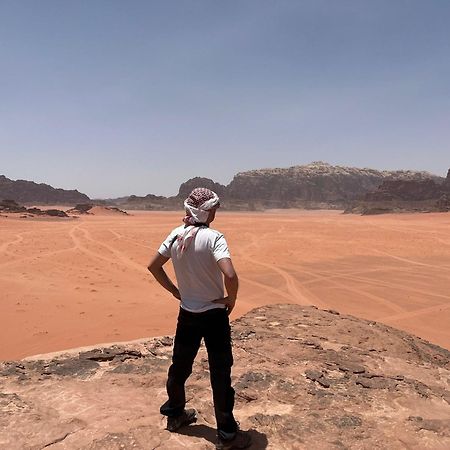 Bedouin Holidays Camp And Jeep Tours Hotel Wadi Rum Bagian luar foto