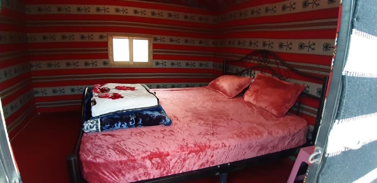 Bedouin Holidays Camp And Jeep Tours Wadi Rum Bagian luar foto