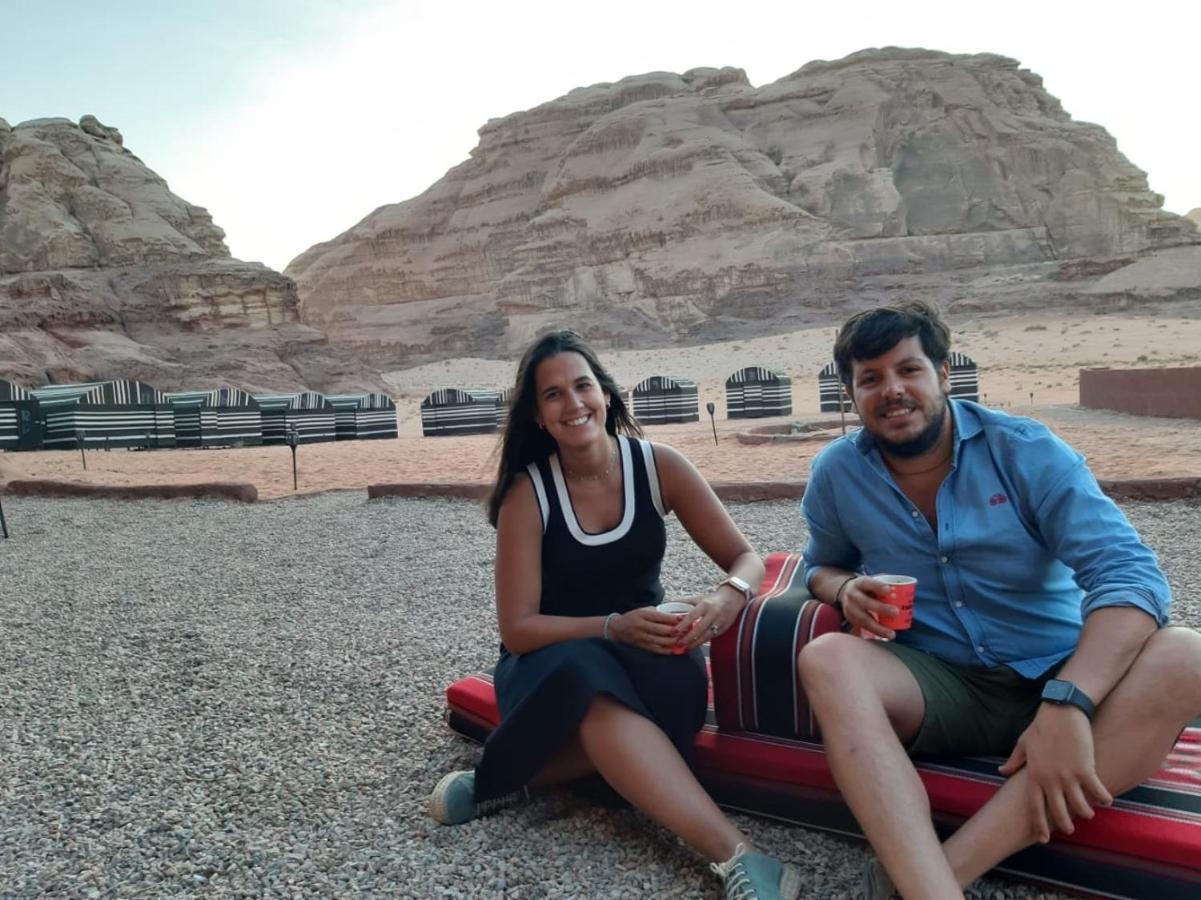 Bedouin Holidays Camp And Jeep Tours Hotel Wadi Rum Bagian luar foto