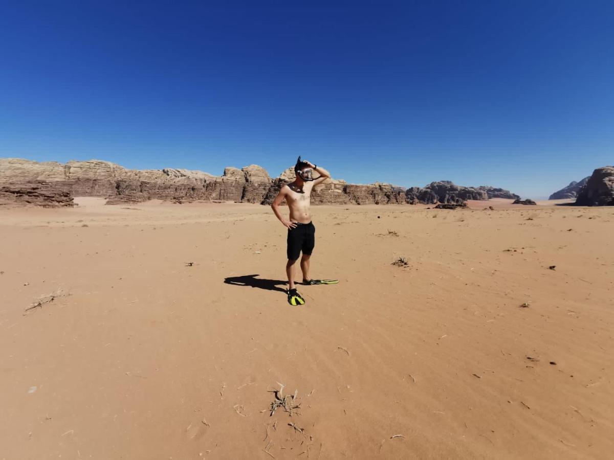 Bedouin Holidays Camp And Jeep Tours Wadi Rum Bagian luar foto