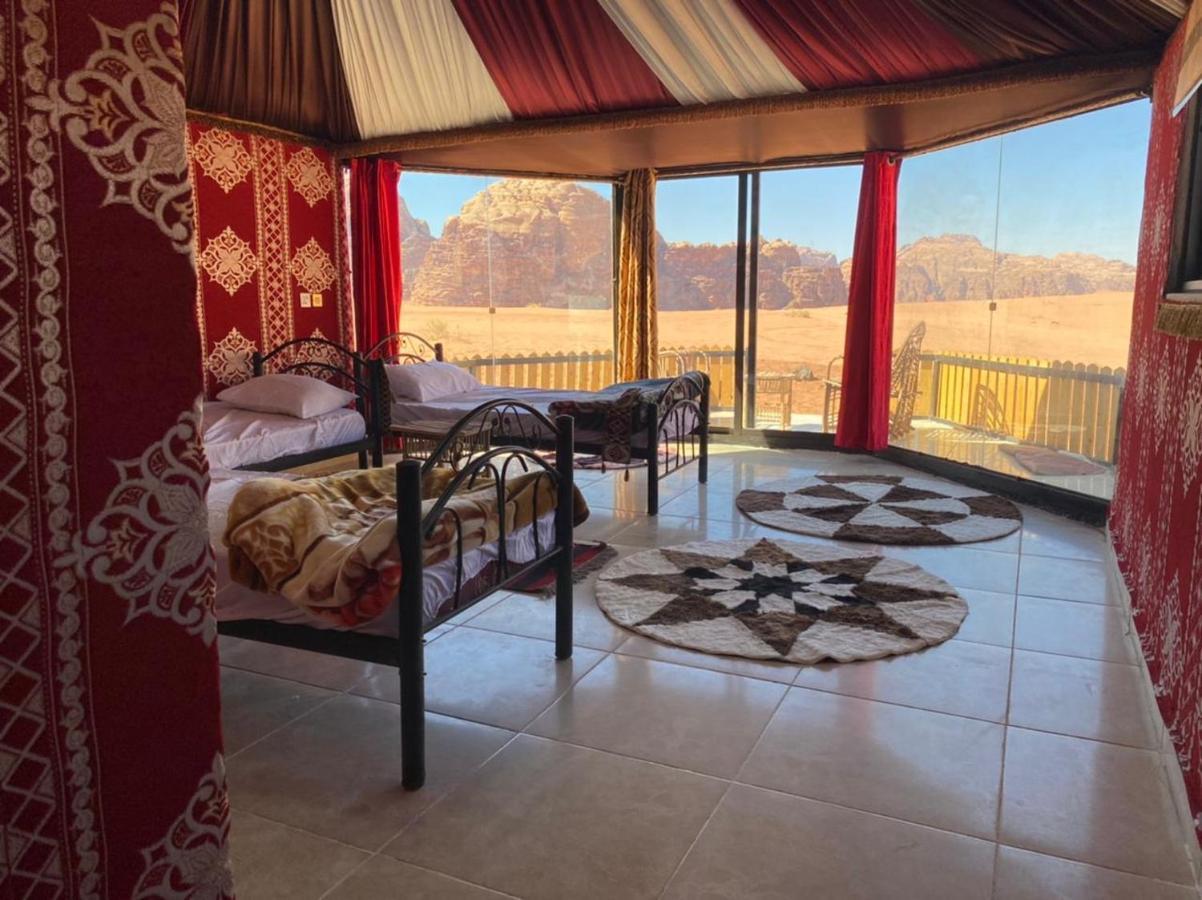 Bedouin Holidays Camp And Jeep Tours Hotel Wadi Rum Bagian luar foto