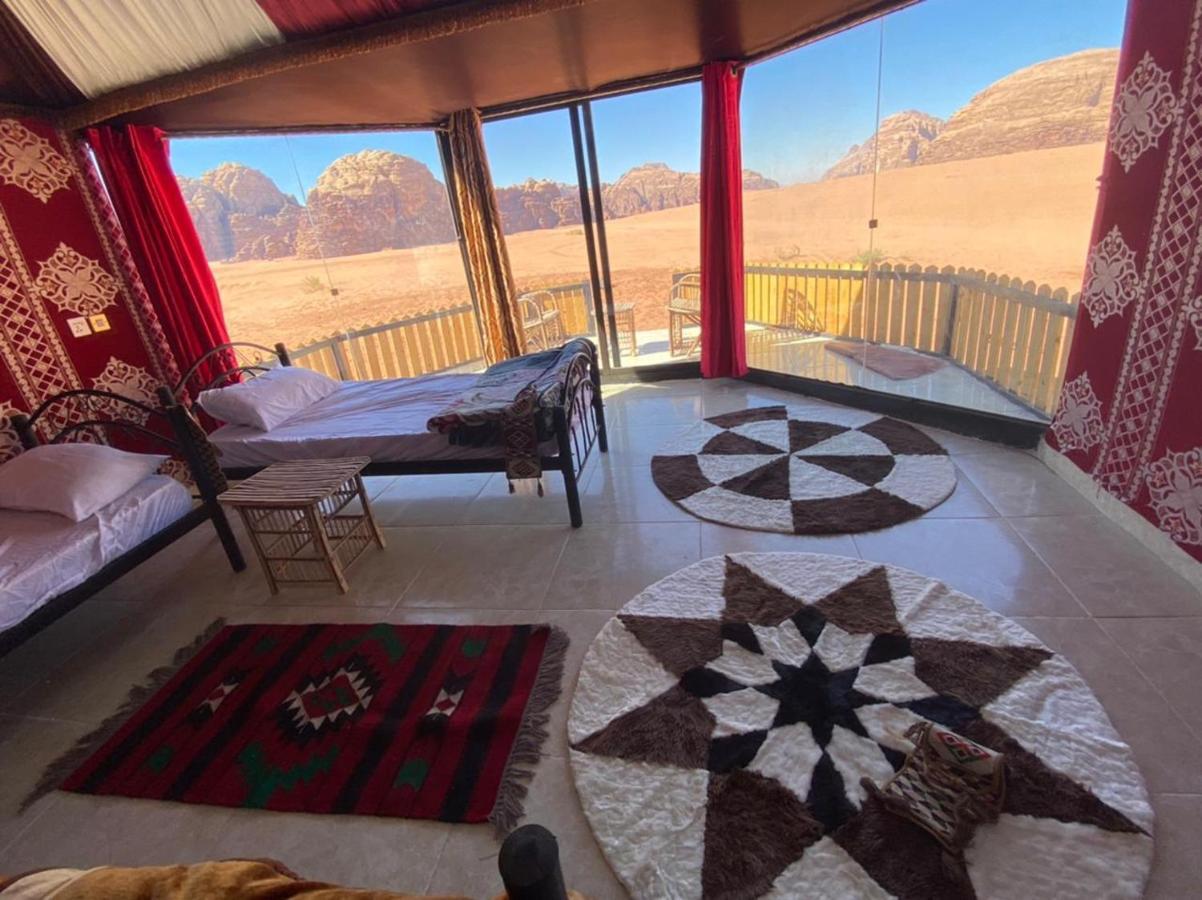 Bedouin Holidays Camp And Jeep Tours Hotel Wadi Rum Bagian luar foto