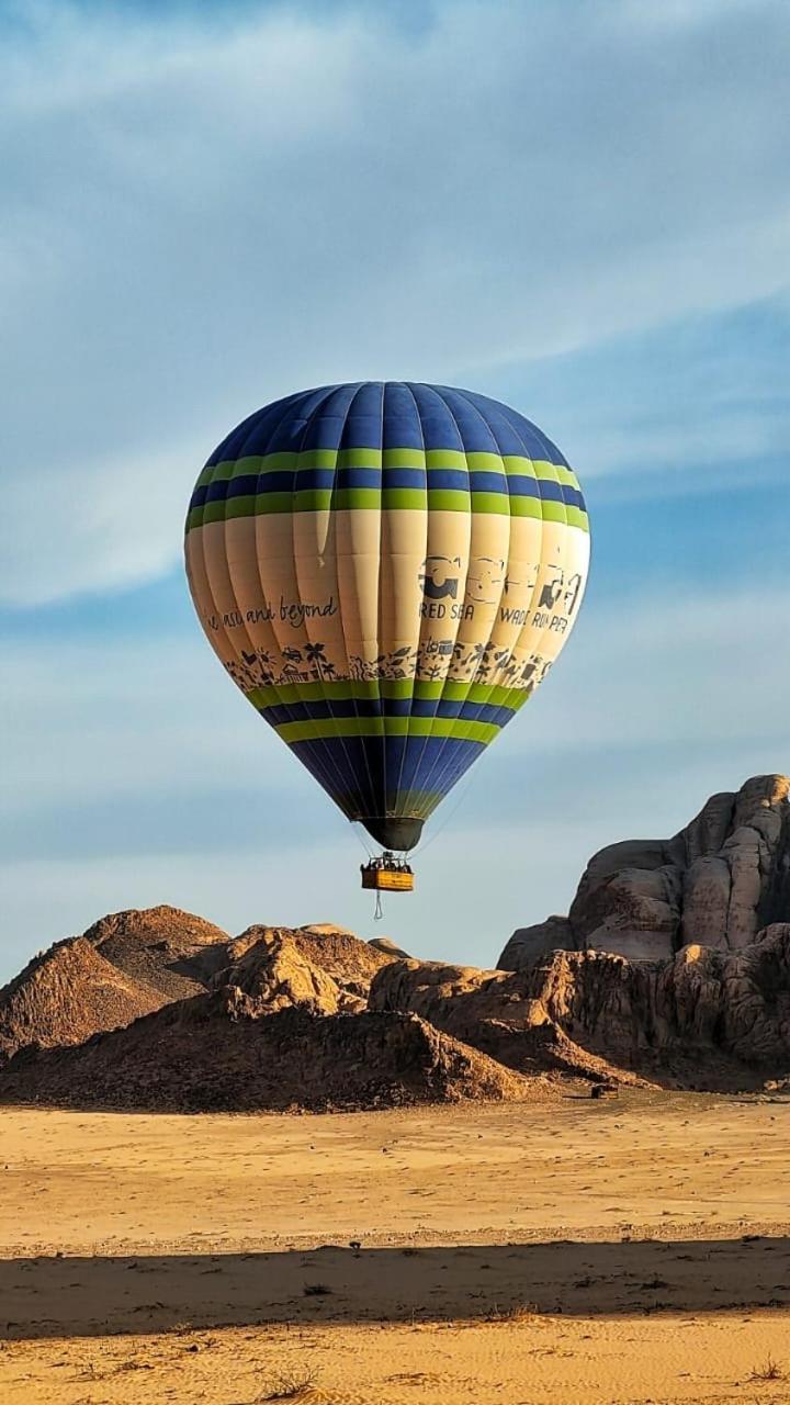 Bedouin Holidays Camp And Jeep Tours Wadi Rum Bagian luar foto