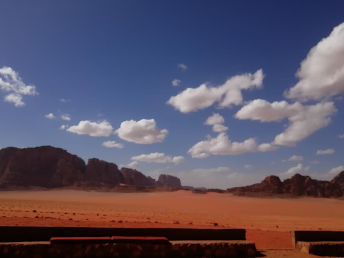 Bedouin Holidays Camp And Jeep Tours Hotel Wadi Rum Bagian luar foto